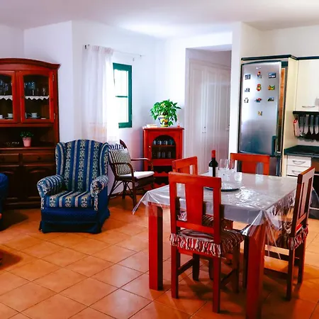 Casa Makita Playa Blanca